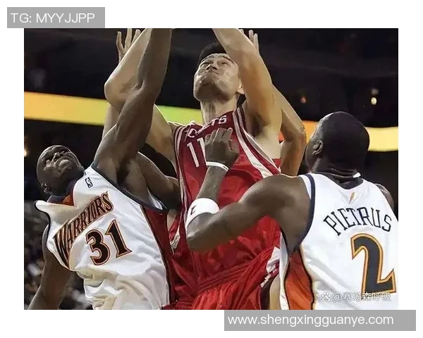 姚明与巴蒂尔的传奇球衣故事与篮球情谊的永恒传承