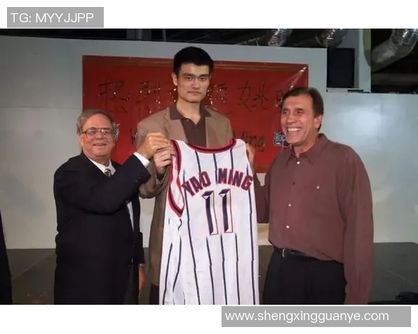 外网视角下的姚明传奇与中国篮球的全球影响力探讨