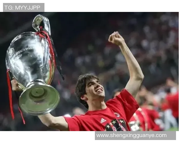 卡卡足球明星帅照展现运动魅力与时尚风采的完美结合