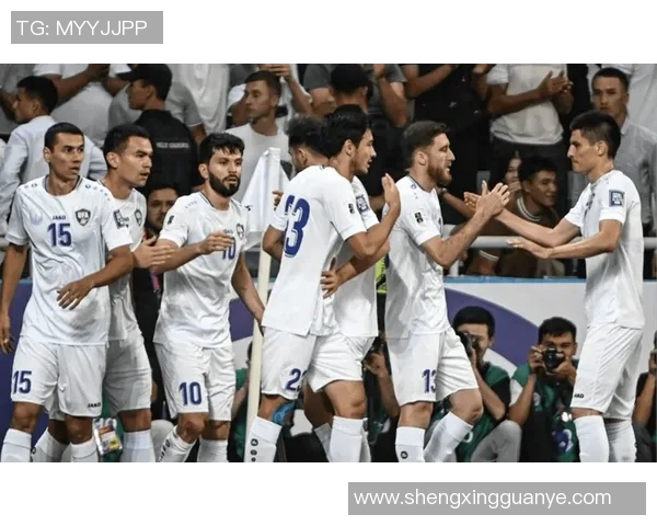 中国足球迎战乌兹别克斯坦全力争胜期待精彩对决与激情瞬间