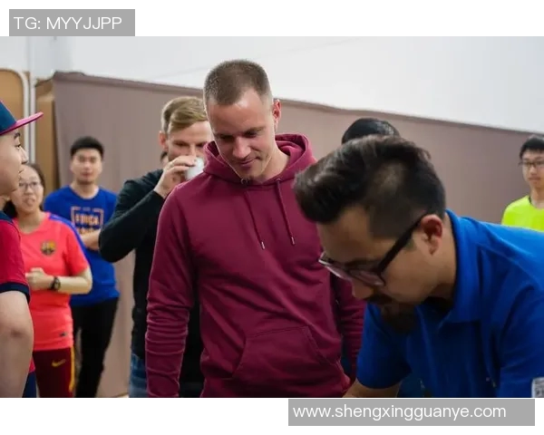 足球明星们的精彩瞬间合照集锦展现魅力与友谊的完美结合